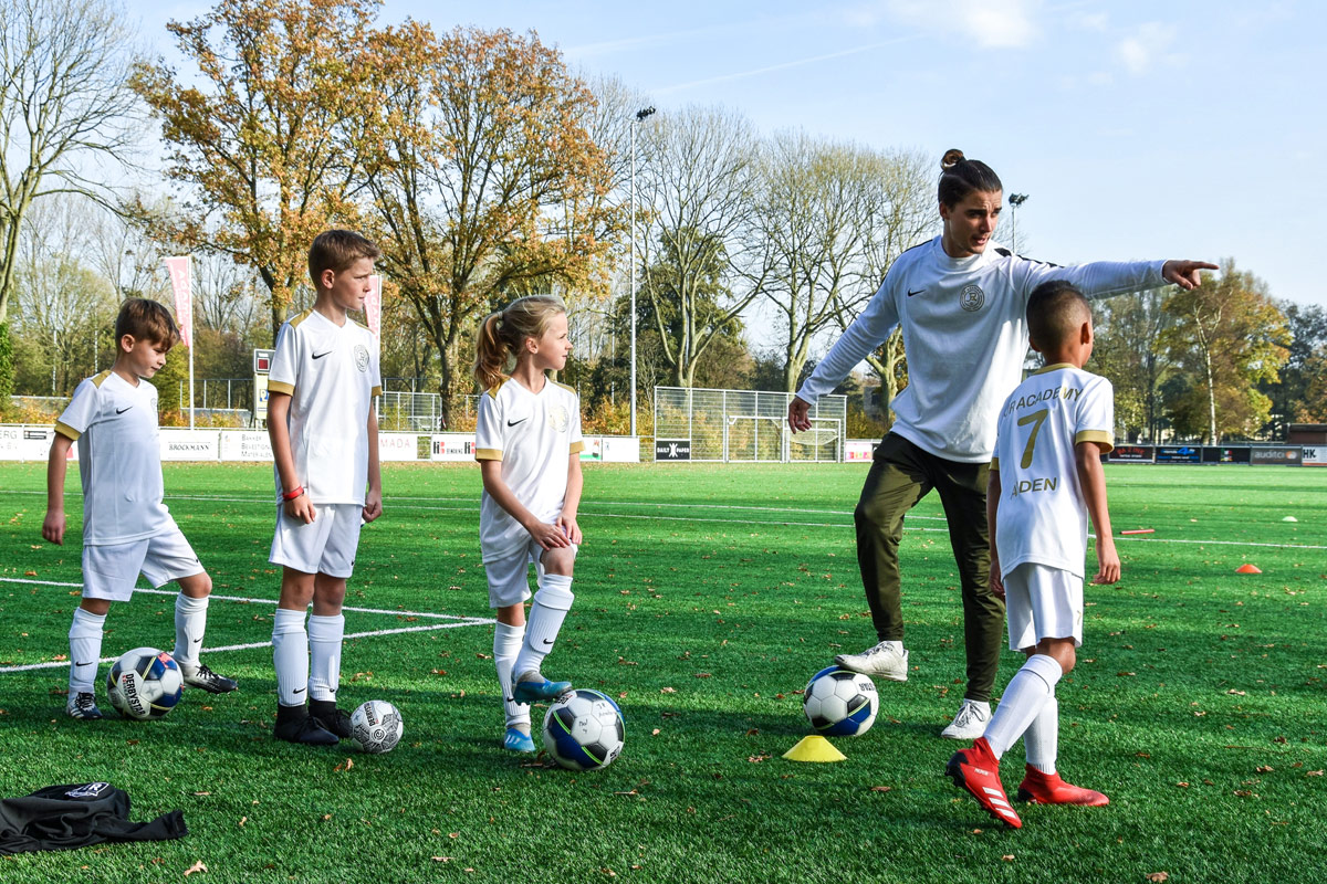 Voetbal Groepstraining - JR Academy