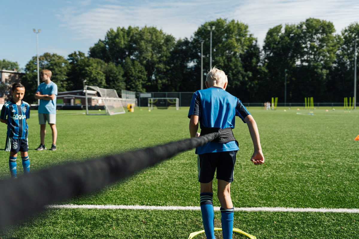 Voetbal Clinic - JR Academy